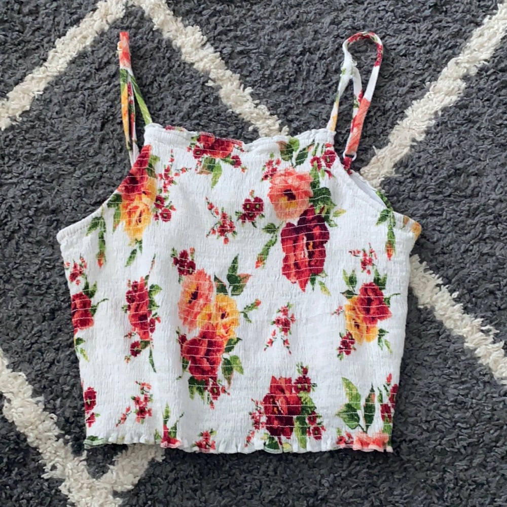 Ambiance Floral Crop Top